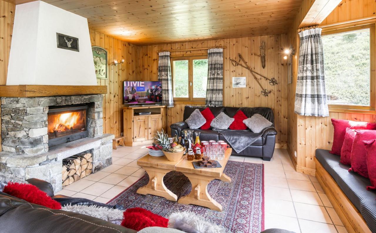 Chalet Himalaya , 10 Person Chalet With 5 Ensuite Bedrooms And Outdoor Jacuzzi In Meribel Centre Eksteriør bilde