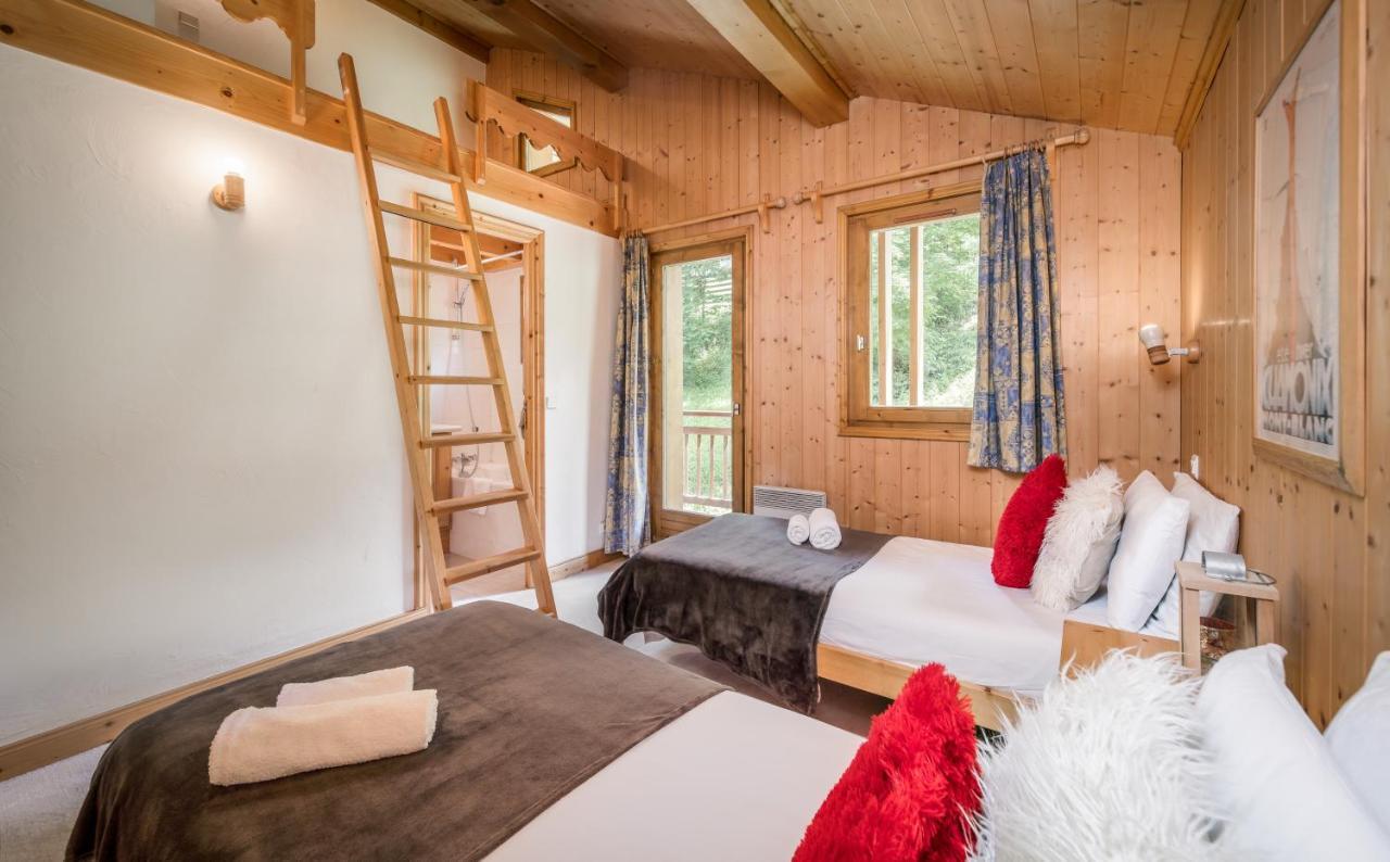 Chalet Himalaya , 10 Person Chalet With 5 Ensuite Bedrooms And Outdoor Jacuzzi In Meribel Centre Eksteriør bilde